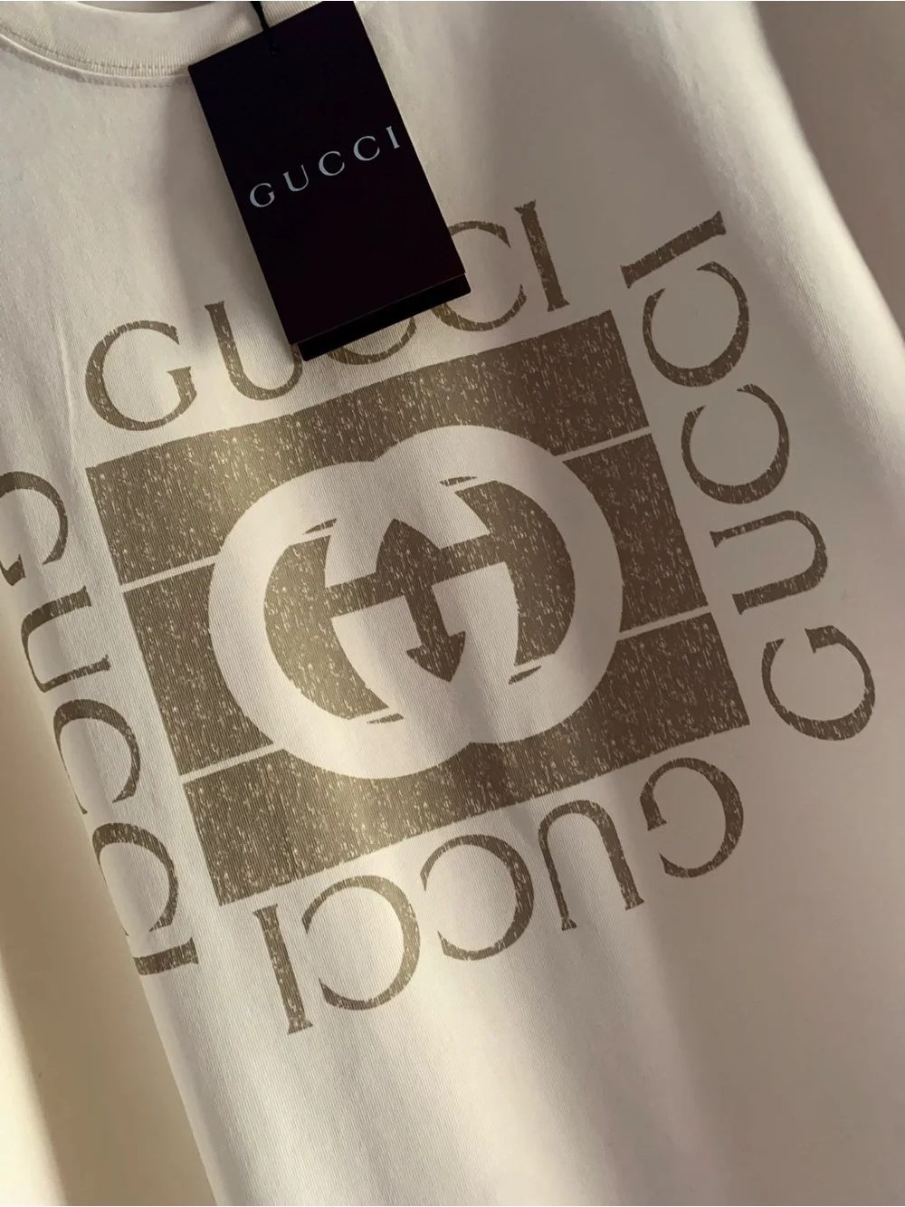 Gucci Cream Short Sleeve Logo T-Shirt with Metallic Print